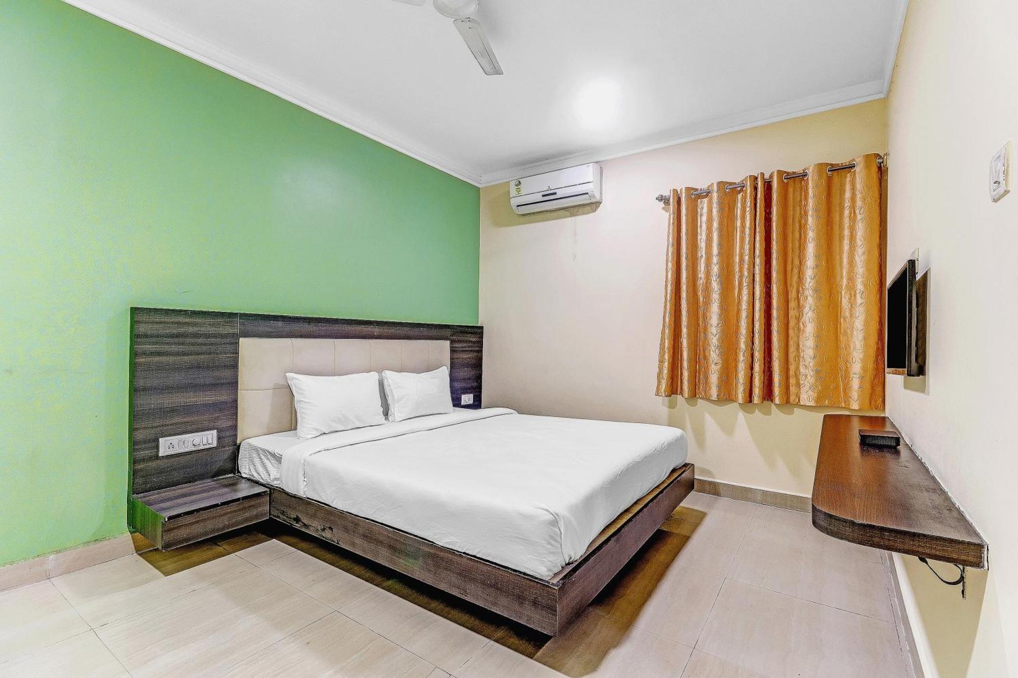 Hotel Collection O Vijaya Lakshmi Residency Near Ragigudda Sri Prasanna Anjaneyaswamy Temple Bengaluru Zewnętrze zdjęcie