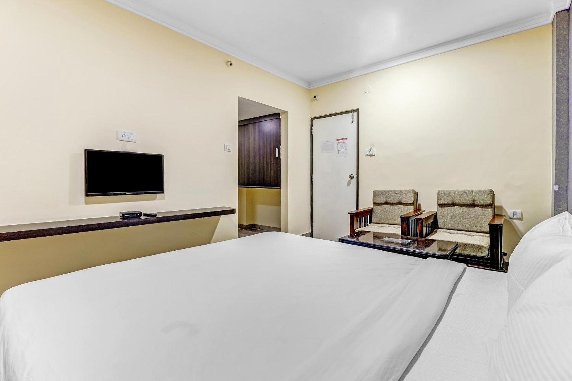 Hotel Collection O Vijaya Lakshmi Residency Near Ragigudda Sri Prasanna Anjaneyaswamy Temple Bengaluru Zewnętrze zdjęcie