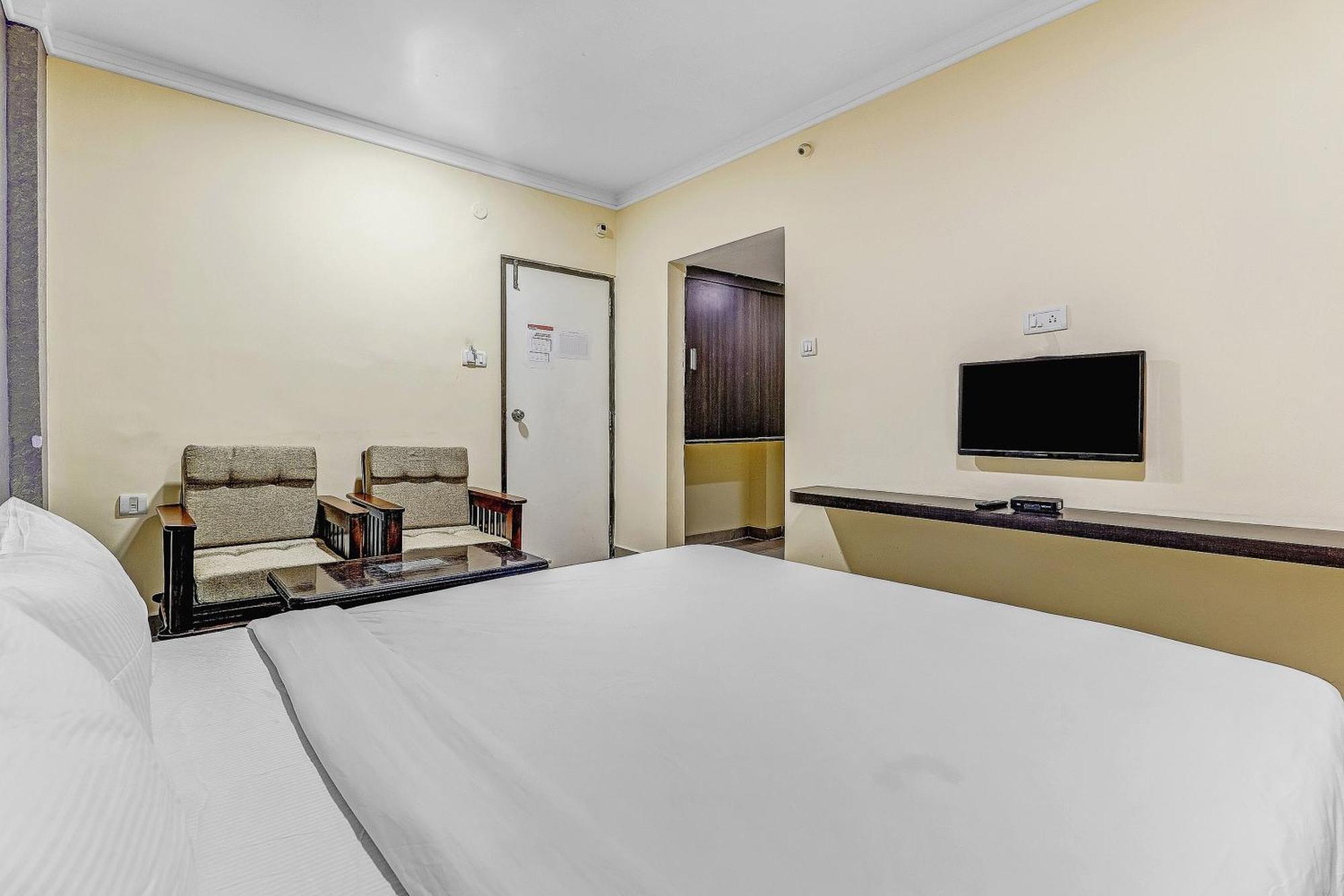 Hotel Collection O Vijaya Lakshmi Residency Near Ragigudda Sri Prasanna Anjaneyaswamy Temple Bengaluru Zewnętrze zdjęcie