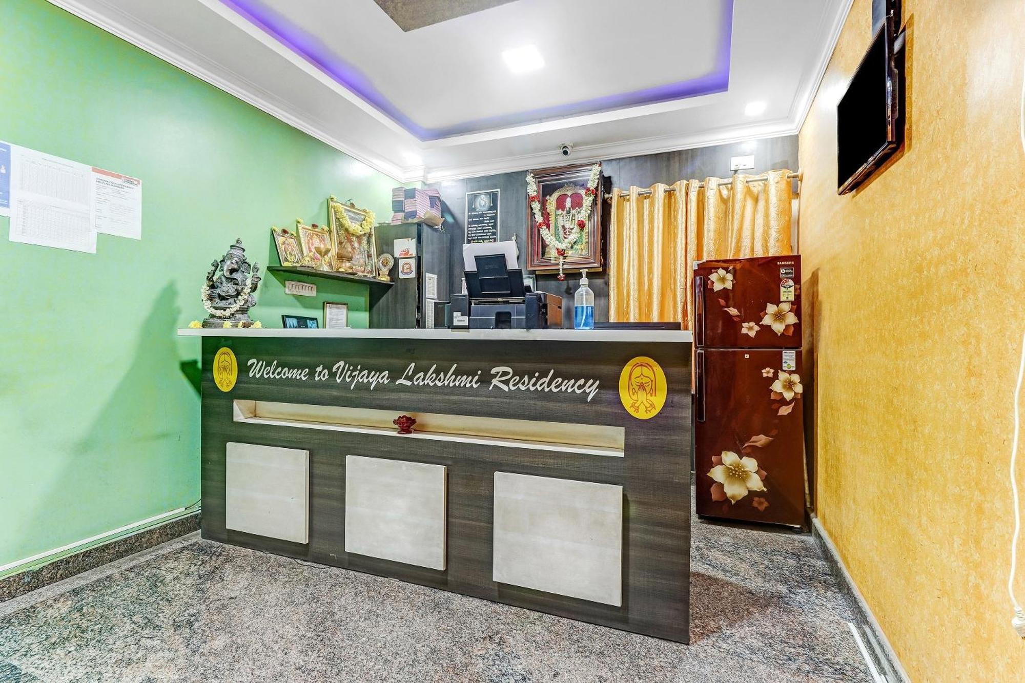 Hotel Collection O Vijaya Lakshmi Residency Near Ragigudda Sri Prasanna Anjaneyaswamy Temple Bengaluru Zewnętrze zdjęcie