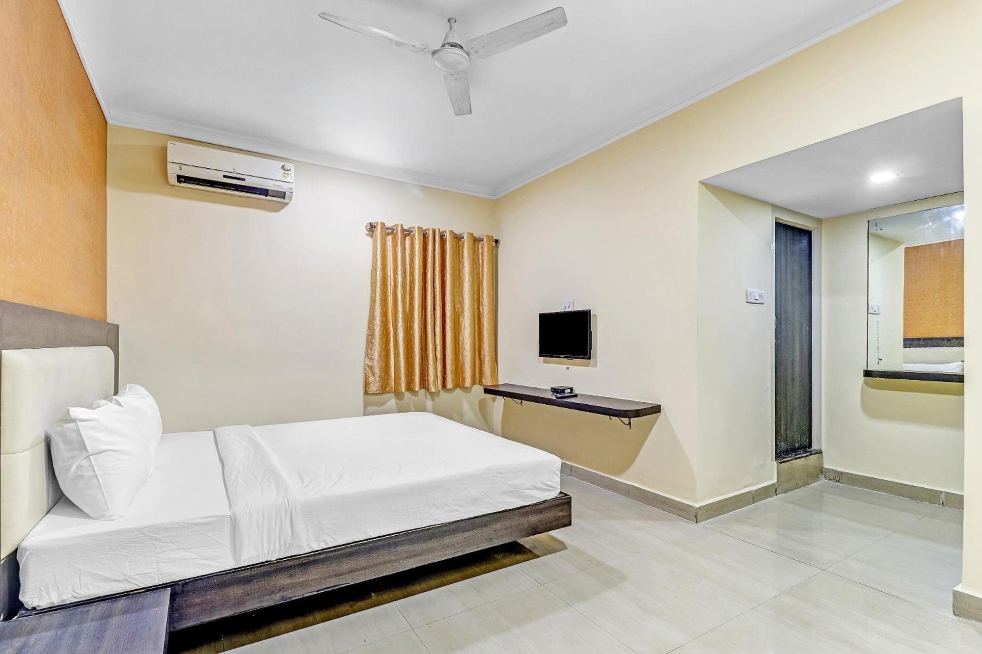 Hotel Collection O Vijaya Lakshmi Residency Near Ragigudda Sri Prasanna Anjaneyaswamy Temple Bengaluru Zewnętrze zdjęcie