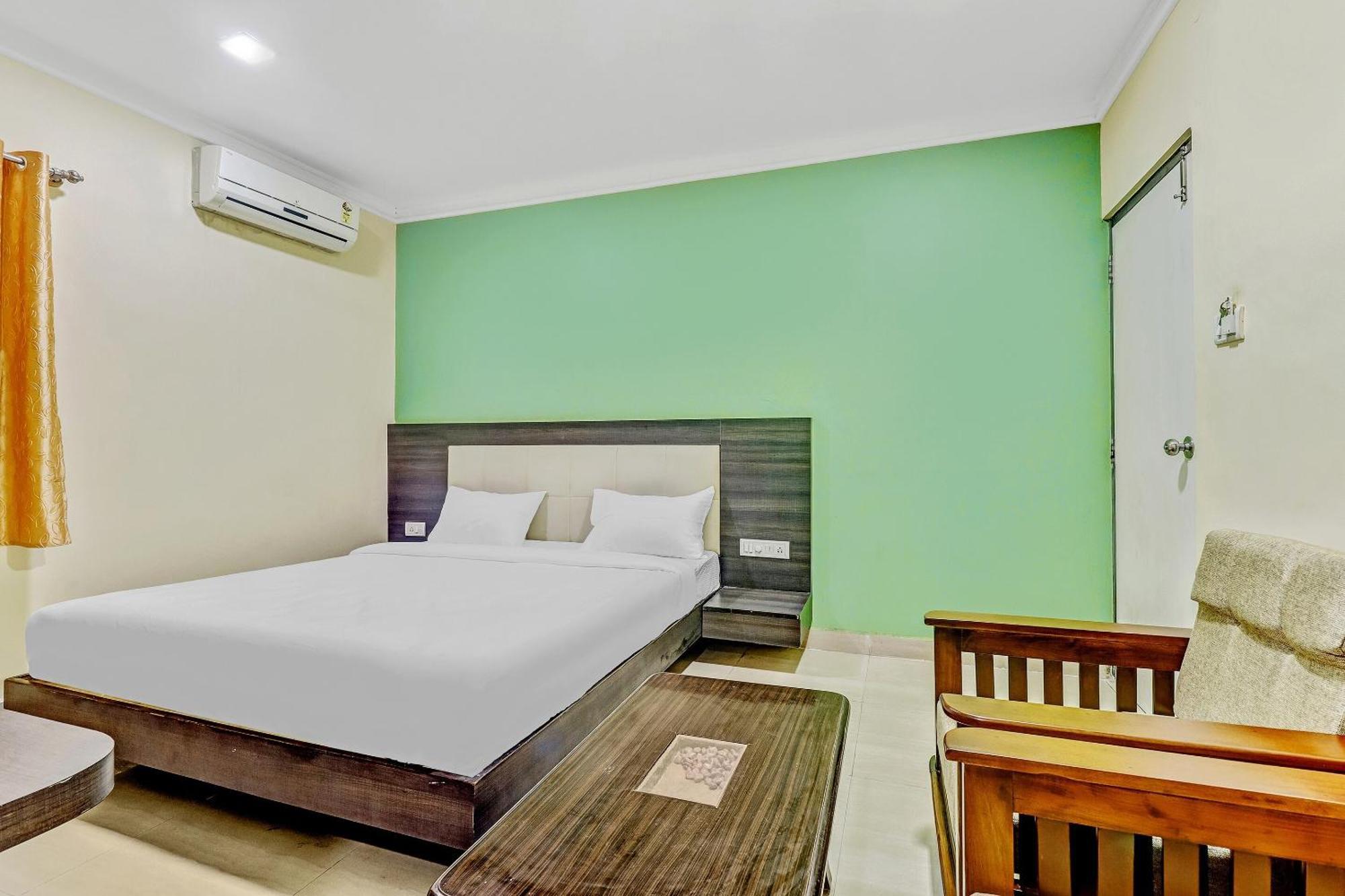 Hotel Collection O Vijaya Lakshmi Residency Near Ragigudda Sri Prasanna Anjaneyaswamy Temple Bengaluru Zewnętrze zdjęcie