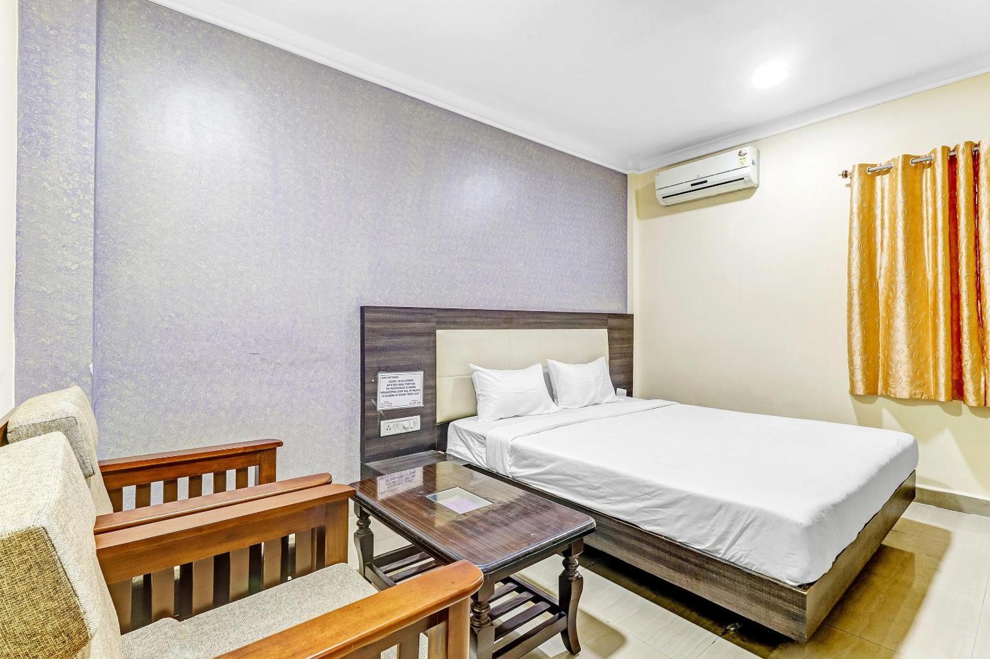 Hotel Collection O Vijaya Lakshmi Residency Near Ragigudda Sri Prasanna Anjaneyaswamy Temple Bengaluru Zewnętrze zdjęcie